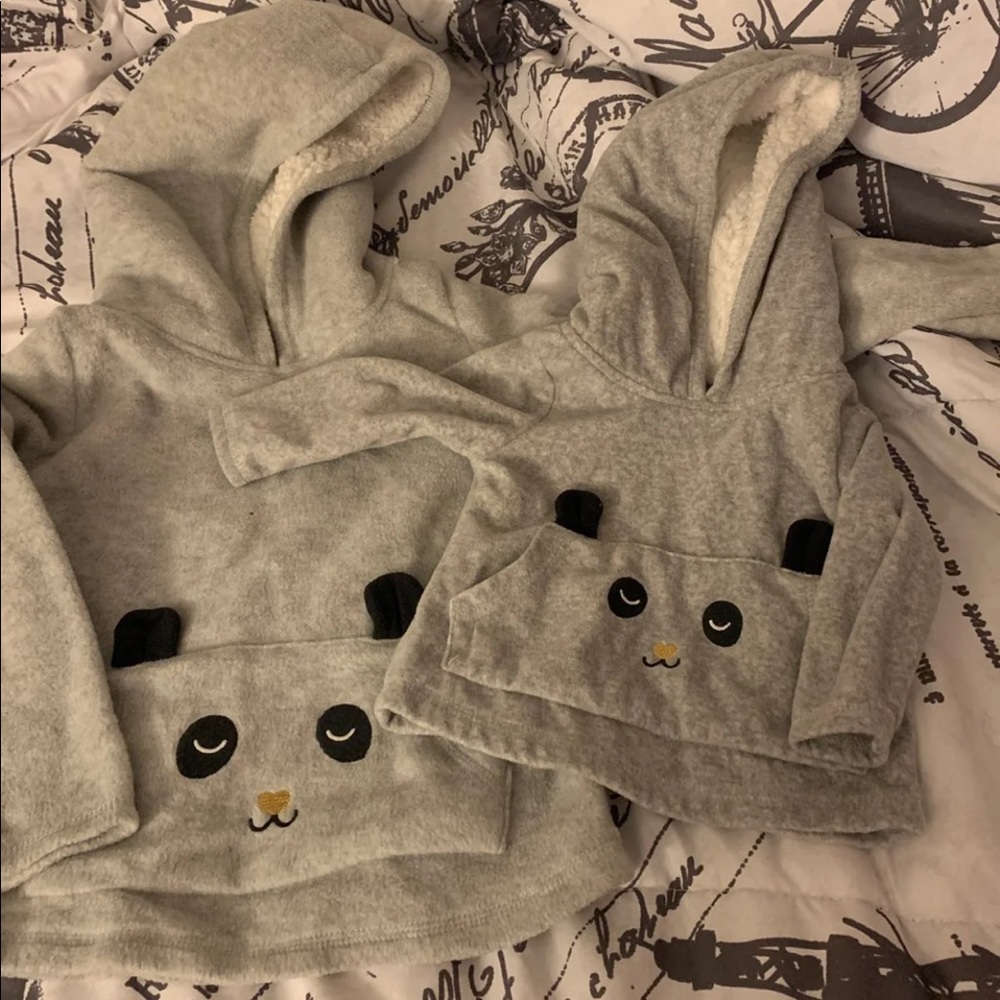 Matching hoodies!